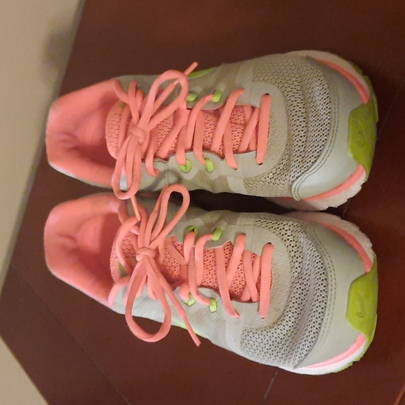 Nike coral and gray, women's size 9 running shoes - Picture 2 of 5